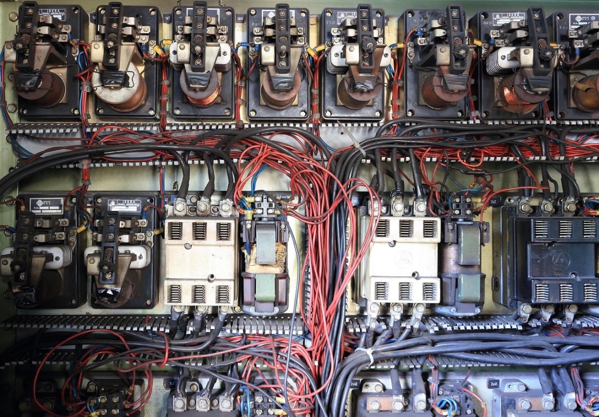 Ce este cablajul electric și care este rolul lui